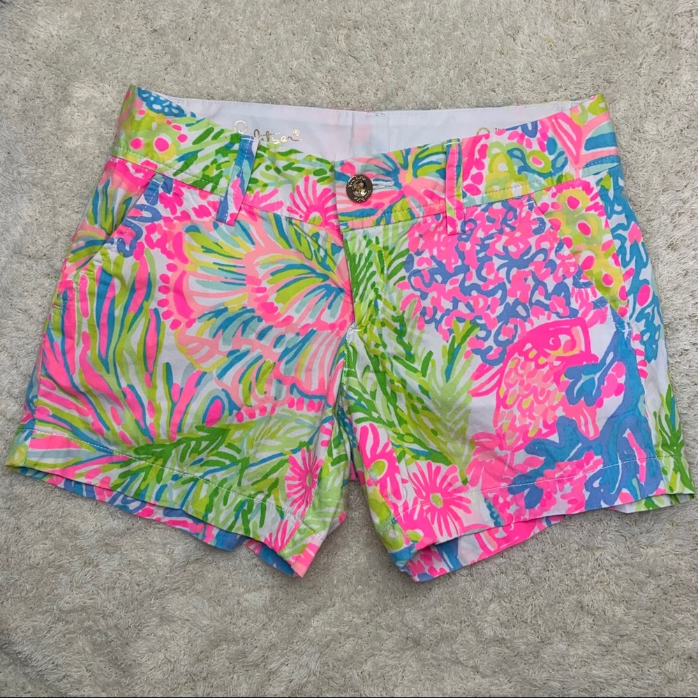 Lilly Pulitzer Callahan Short in Lovers Coral